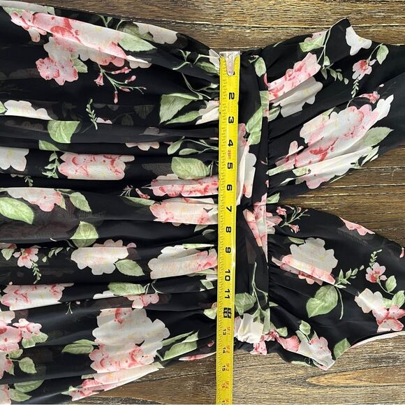 Windsor Black Floral Plunge Maxi Gown with Slit size Small - Picture 11 of 14
